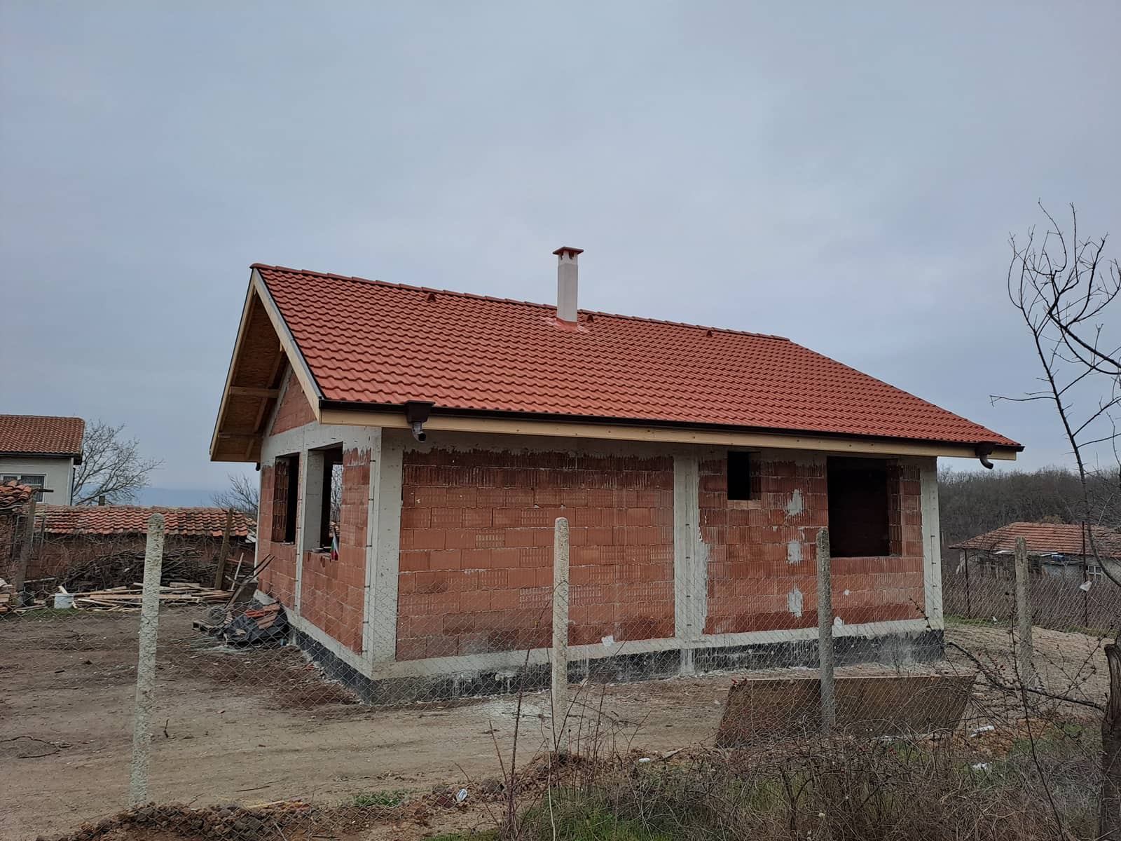 Еднофамилни къщи